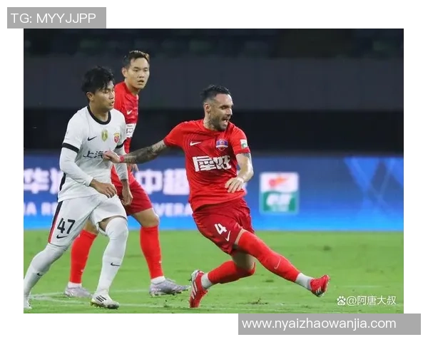 中超激战巴黎圣日耳曼逆转里昂补时绝杀引发全场狂欢